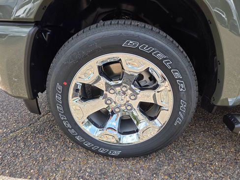 New 2026 RAM 1500 Big Horn AWD/4WD image 22