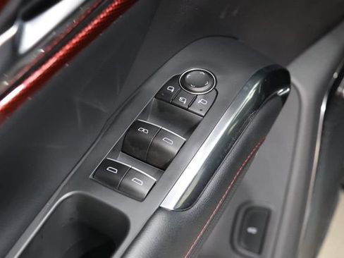 Used 2025 Chevrolet Traverse RS w/ LPO, Floor Liner Package FWD image 18