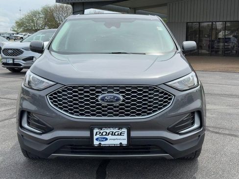 Used 2023 Ford Edge SEL AWD/4WD image 9