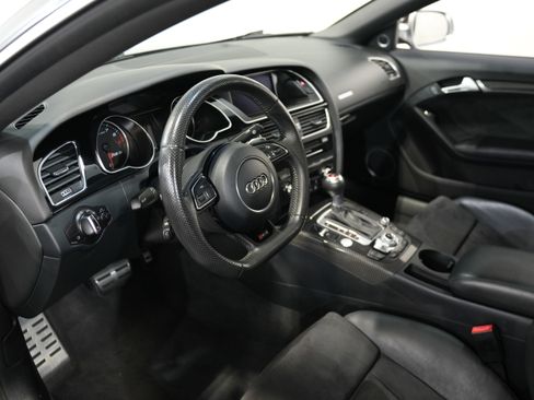 Used 2013 Audi RS 5 Coupe image 32