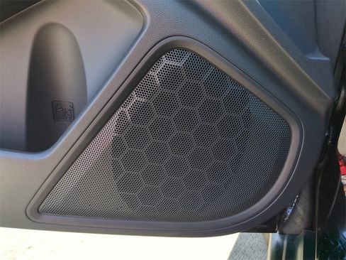 New 2025 Subaru Outback Premium image 17