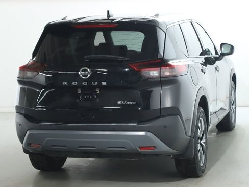 Used 2021 Nissan Rogue SV w/ Premium Package image 48
