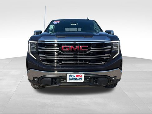 Used 2023 GMC Sierra 1500 SLT w/ SLT Premium Package image 37