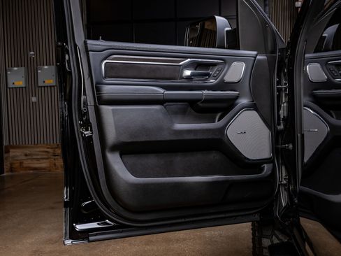 Used 2026 RAM 1500 Laramie w/ Night Edition image 35