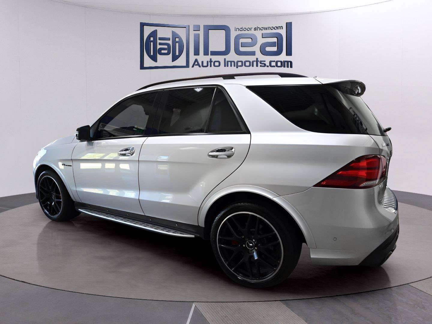 Used 2016 Mercedes-Benz GLE 63 AMG 4MATIC image 3