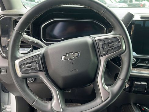 Used 2024 Chevrolet Silverado 2500 LTZ w/ LTZ Plus Package AWD/4WD image 17