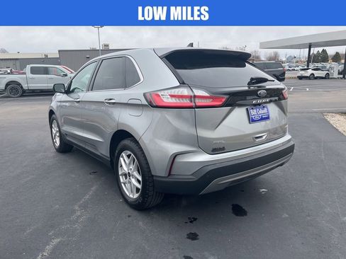 Used 2024 Ford Edge SEL w/ Convenience Package image 6