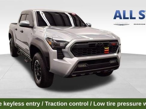 Used 2025 Toyota Tacoma TRD Off-Road w/ TRD Off Road Upgrade Package image 1