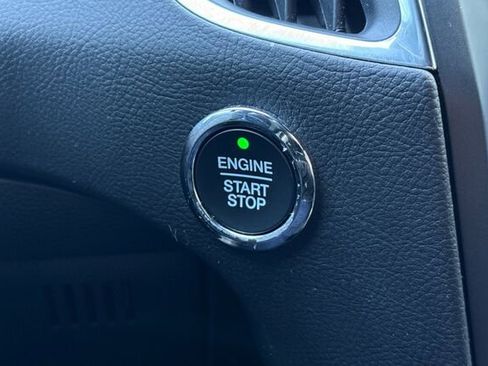 Used 2021 Ford Edge ST w/ Equipment Group 401A image 22