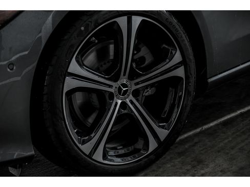 New 2026 Mercedes-Benz C 300 4MATIC Sedan image 5
