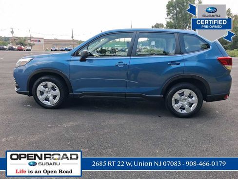 Used 2023 Subaru Forester AWD/4WD image 6