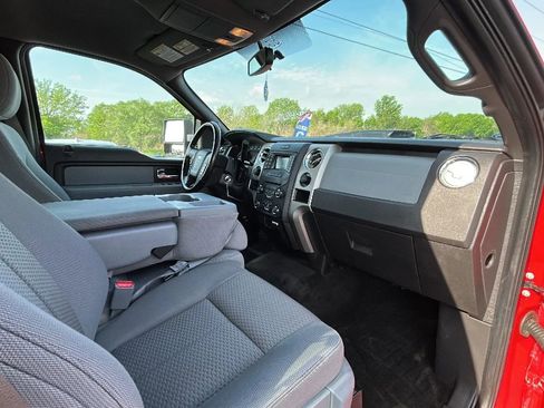 Used 2014 Ford F150 XLT w/ Equipment Group 302A Luxury AWD/4WD image 40
