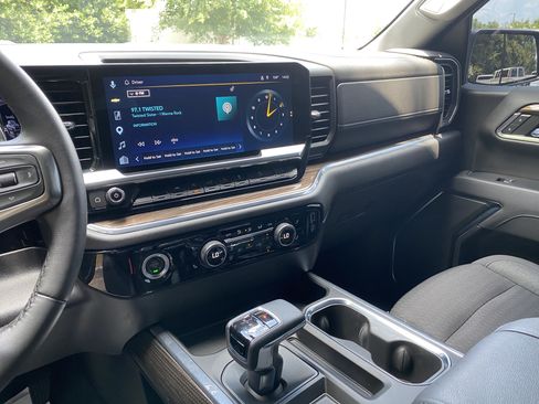 Used 2023 Chevrolet Silverado 1500 LT Trail Boss w/ Protection Package AWD/4WD image 24