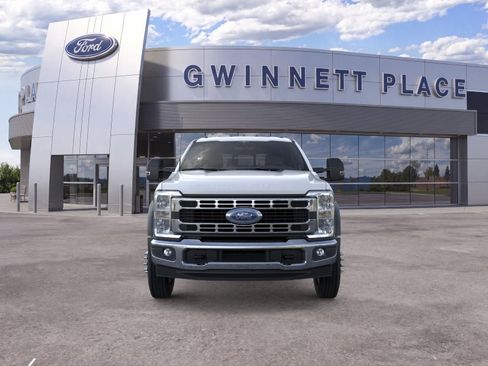 New 2026 Ford F450 XL w/ XL Chrome Package RWD image 38