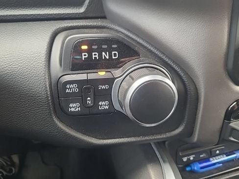 Used 2019 RAM 1500 Big Horn AWD/4WD image 13
