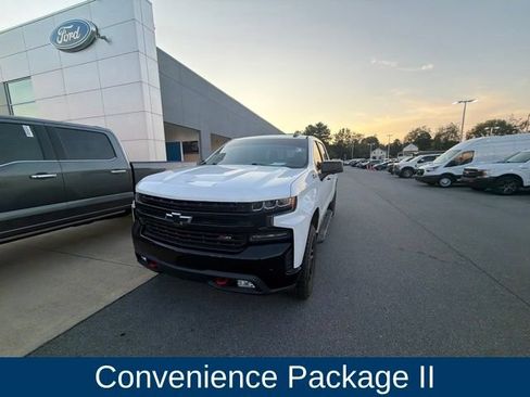Used 2020 Chevrolet Silverado 1500 LT Trail Boss AWD/4WD image 7