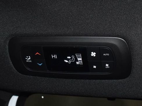 New 2026 Chrysler Voyager LX FWD image 28