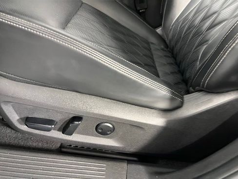 Used 2023 Nissan Rogue Platinum image 27