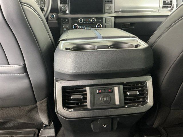 Used 2025 Ford F350 Platinum w/ FX4 Off-Road Package AWD/4WD image 30