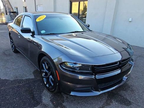 Used 2023 Dodge Charger SXT w/ Blacktop Package image 2