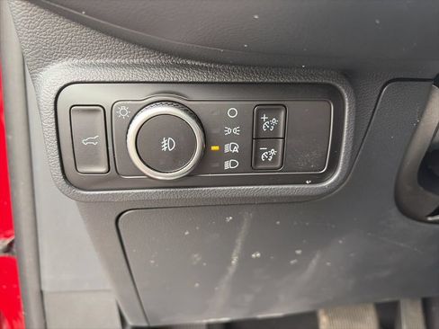 Used 2025 Ford Explorer ST-Line AWD/4WD image 17