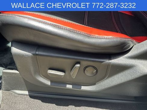 Used 2019 Ford F150 Lariat w/ Equipment Group 502A Luxury AWD/4WD image 16