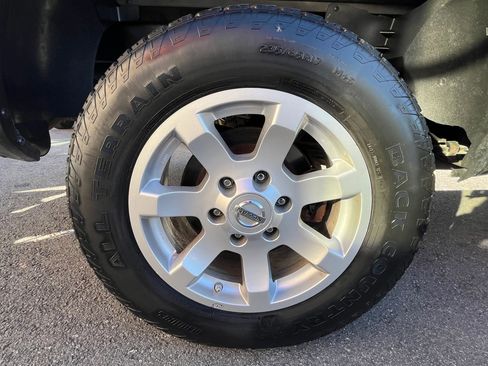 Used 2004 Nissan Titan SE w/ (Bed) Utility Bed Pkg image 22