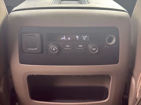 Used 2017 Chevrolet Tahoe LS w/ All-Season Package RWD image 30