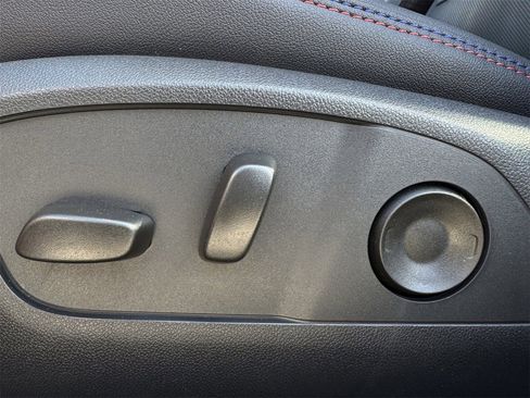 New 2026 Chevrolet Equinox EV RS image 20