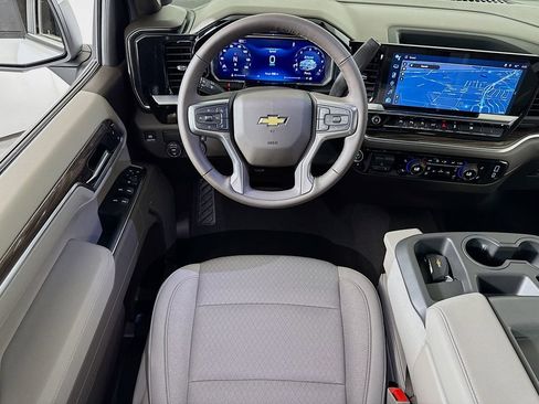 Used 2026 Chevrolet Silverado 1500 LT w/ Safety Package image 15