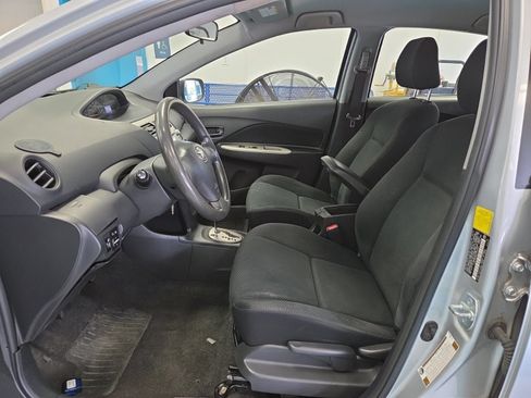Used 2010 Toyota Yaris Sedan FWD image 5