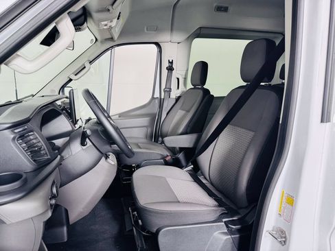 Used 2026 Ford Transit 350 XLT RWD image 7