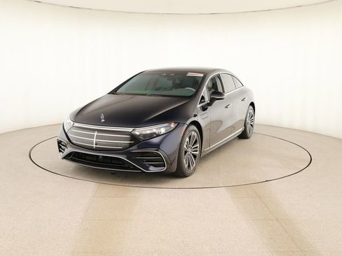 Used 2025 Mercedes-Benz EQS 450+ Sedan image 12