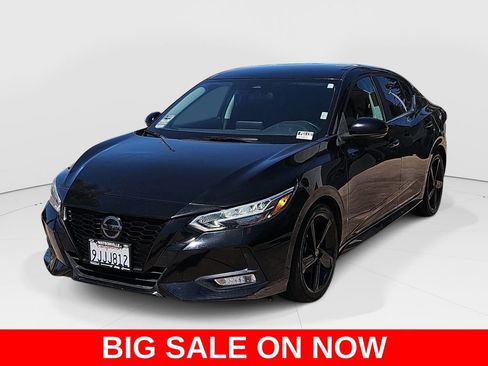 Used 2023 Nissan Sentra SR w/ Midnight Edition Package FWD image 7