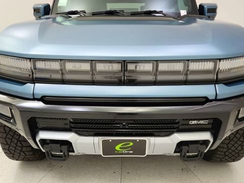 Used 2024 GMC Hummer EV 3X w/ Omega Edition image 8