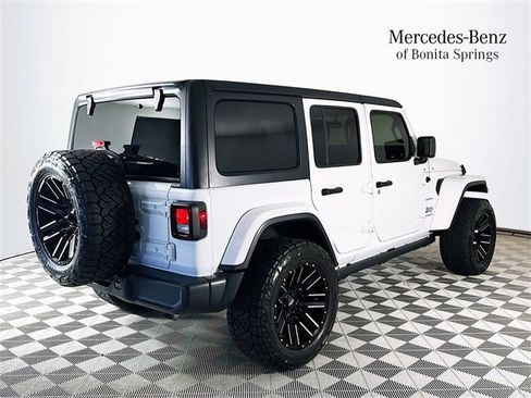 Used 2018 Jeep Wrangler Unlimited Sahara w/ Cold Weather Group image 7