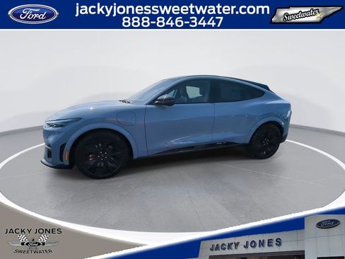 New 2025 Ford Mustang Mach-E GT image 4