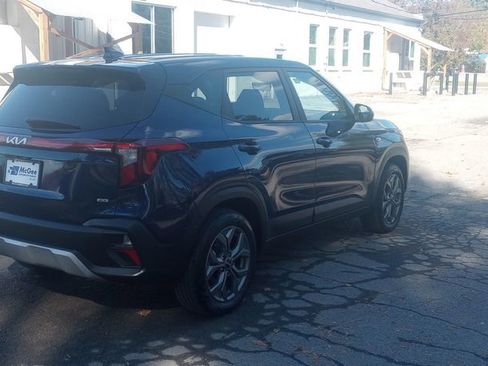 Used 2025 Kia Seltos LX image 7