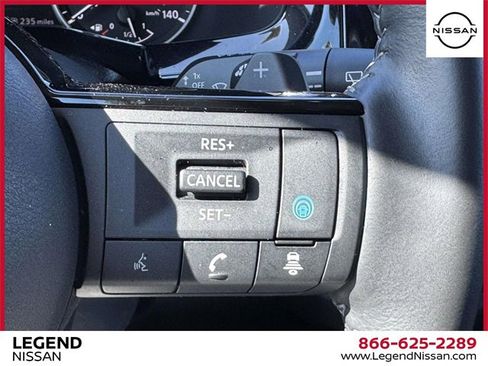 Certified 2024 Nissan Pathfinder SL image 20