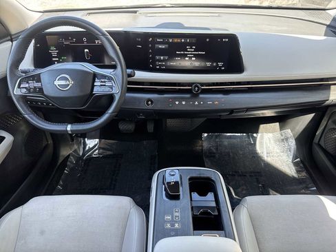 Used 2024 Nissan Ariya FWD image 14