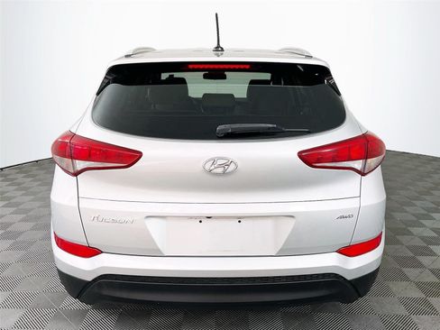 Used 2017 Hyundai Tucson SE w/ SE Popular Package 02 AWD/4WD image 7