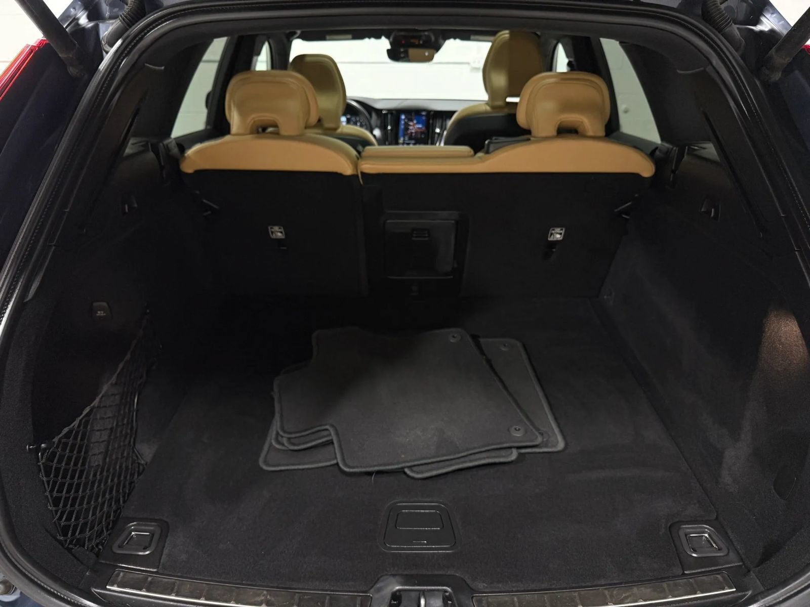 Used 2020 Volvo XC60 T5 Momentum AWD/4WD image 69