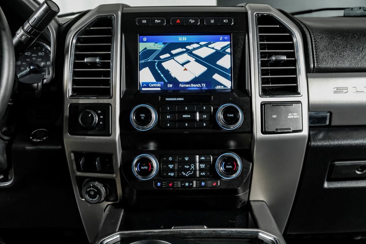Used 2020 Ford F350 Platinum w/ FX4 Off-Road Package AWD/4WD image 24