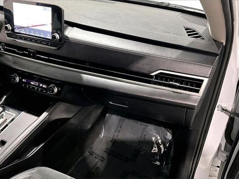 Used 2022 Mitsubishi Outlander SE image 28