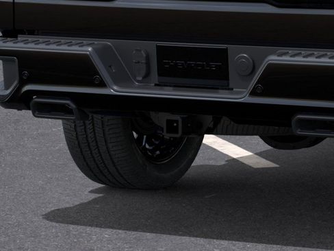 New 2026 Chevrolet Silverado 1500 High Country w/ High Country Premium Package AWD/4WD image 14