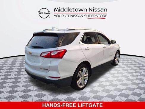 Used 2018 Chevrolet Equinox Premier AWD/4WD image 3