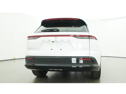 New 2026 Toyota Crown Signia AWD/4WD image 30