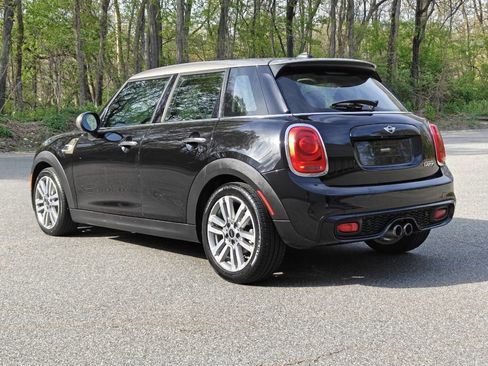 Used 2017 MINI Cooper S FWD image 6