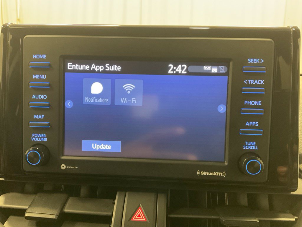 Used 2021 Toyota RAV4 XLE w/ XLE Grade Weather Package AWD/4WD image 23