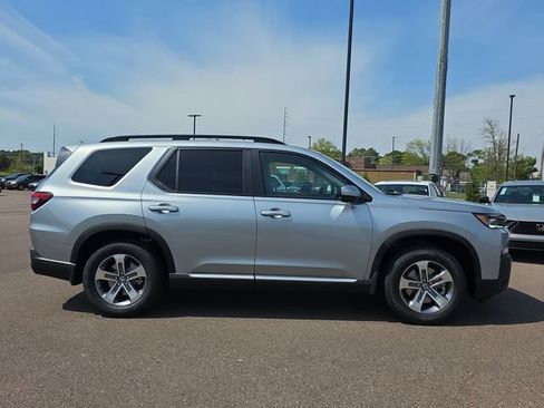 New 2026 Honda Pilot EX-L image 2